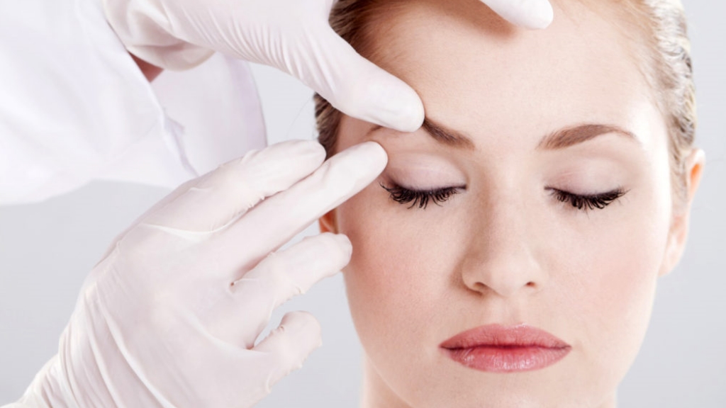 Focusing on Eyelid Surgery: What You Need to Know