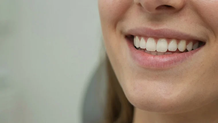 Istanbul vs Toronto: Smile Makeover Cost